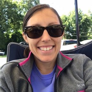 Meet your Posher, April